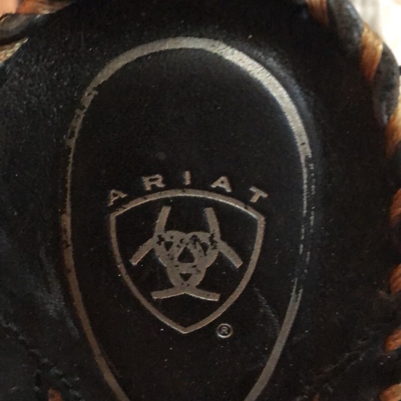 Ariat leather sandals women’s size 6 in good condition blue and tan - Picture 7 of 7